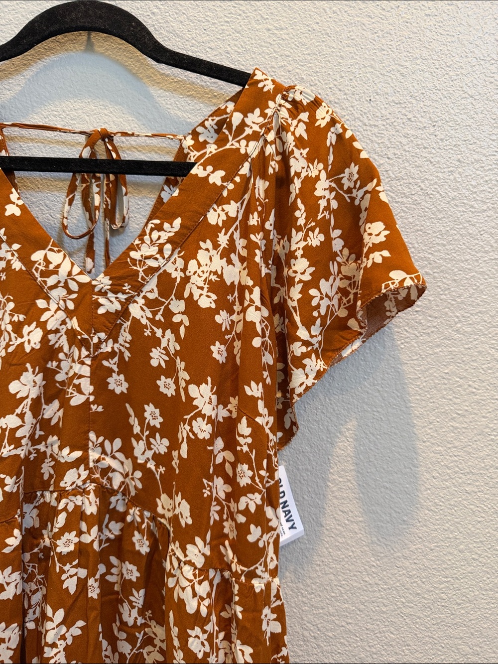 Old Navy Rust Floral V-Neck Midi Dress NWT - Picture 4 of 13
